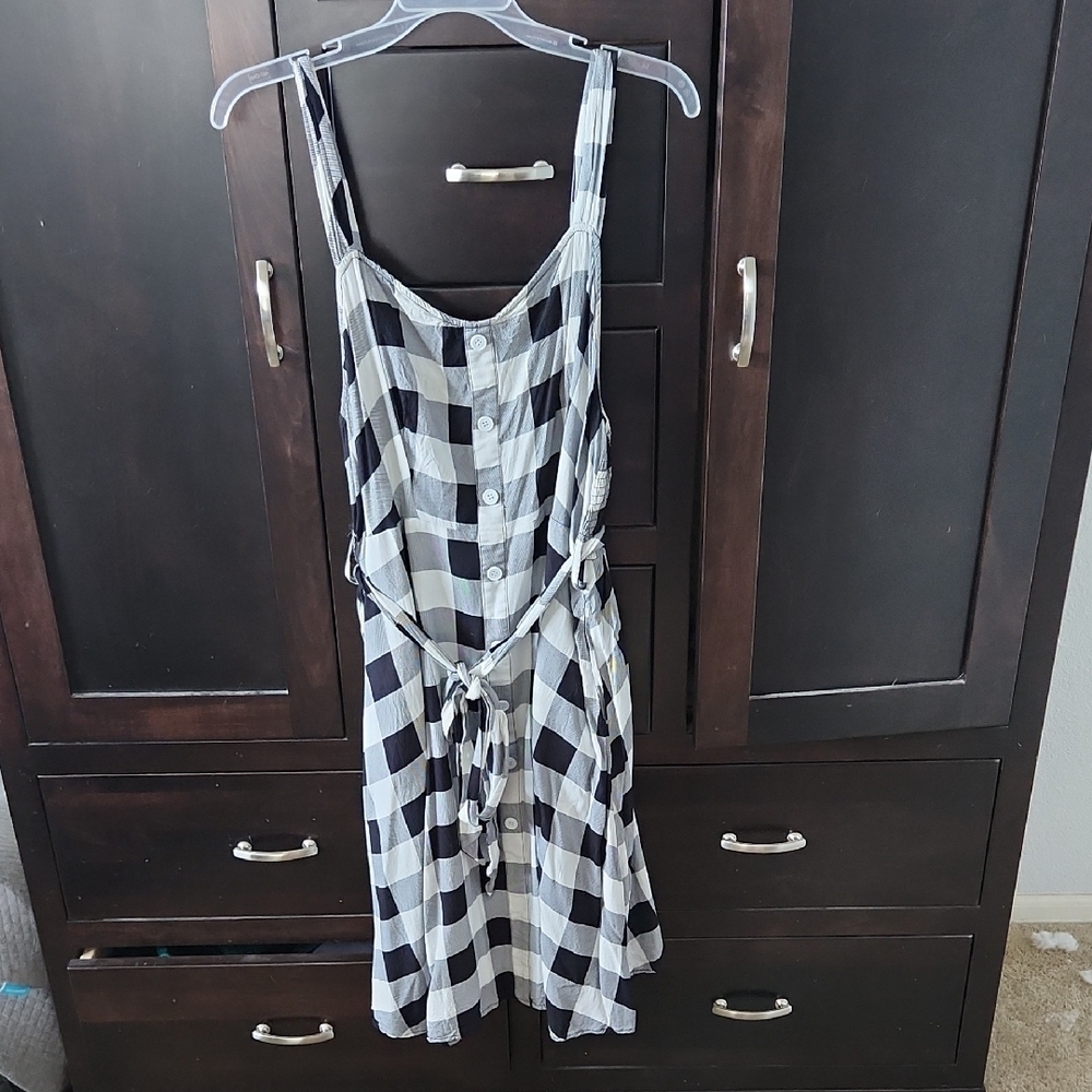 BloomChic Monochrome Checkered Midi Dress